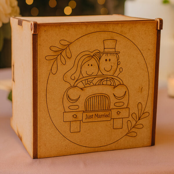 Caja Boda Novios En Carro 2
